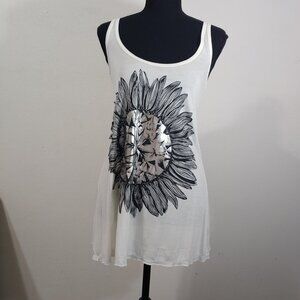 Lauren Moshi Metallic Diamond Center Sunflower Graphic Print Tank Top